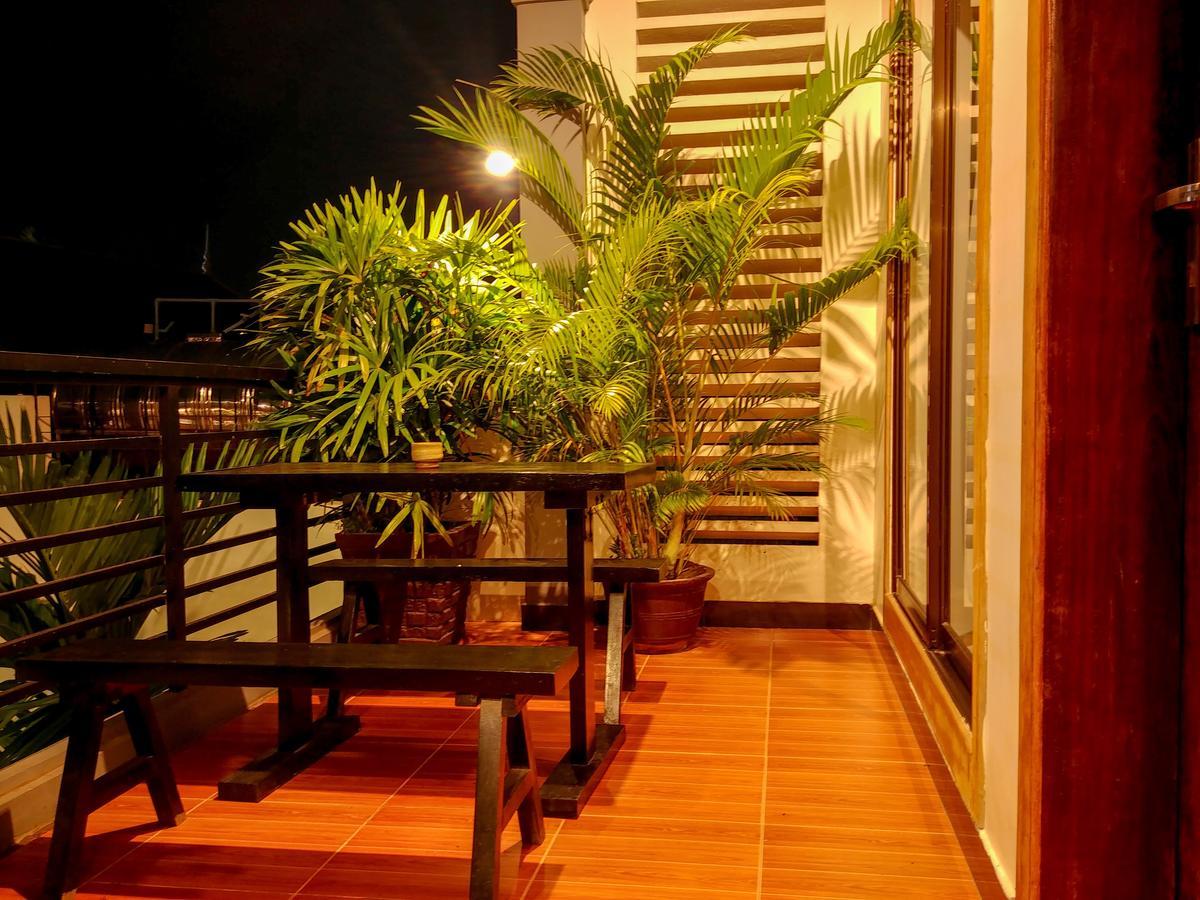 Asanak D'Angkor Boutique Hotel Siem Reap Exteriör bild